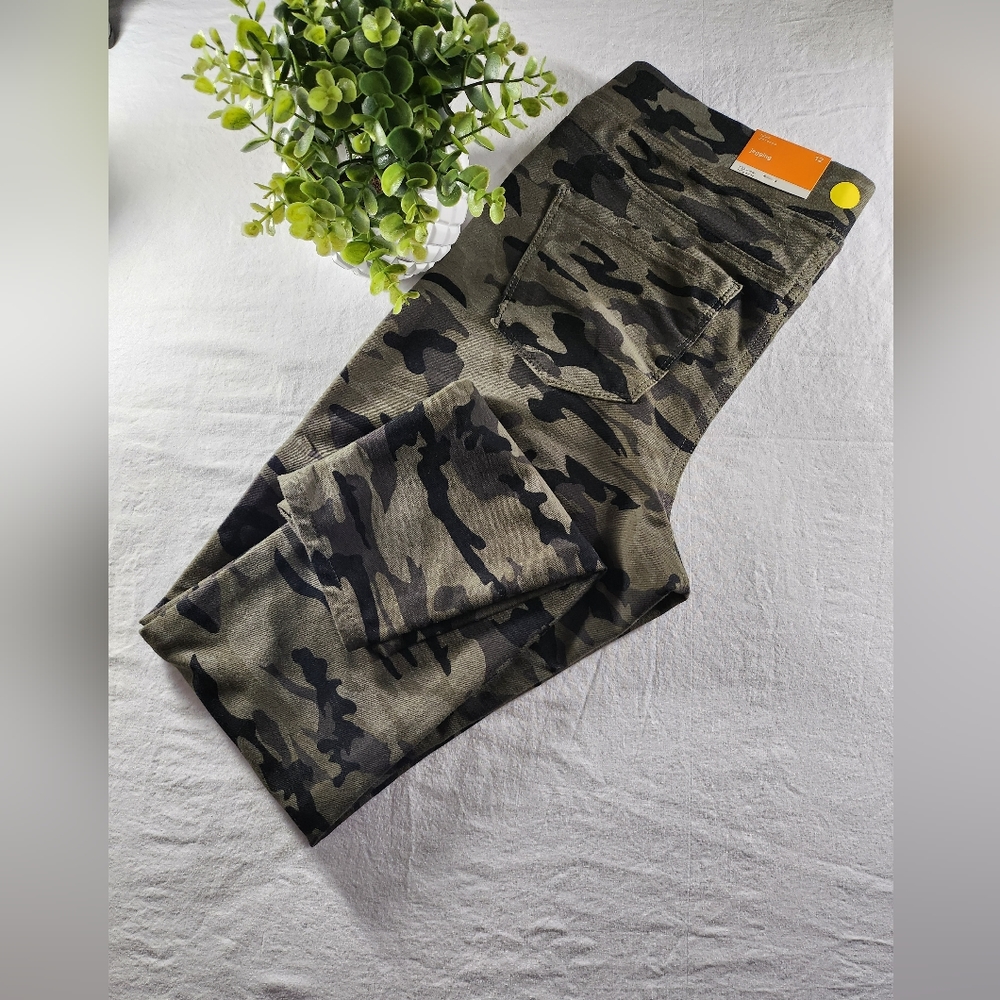 3/$25 Size large George skinny jeggings